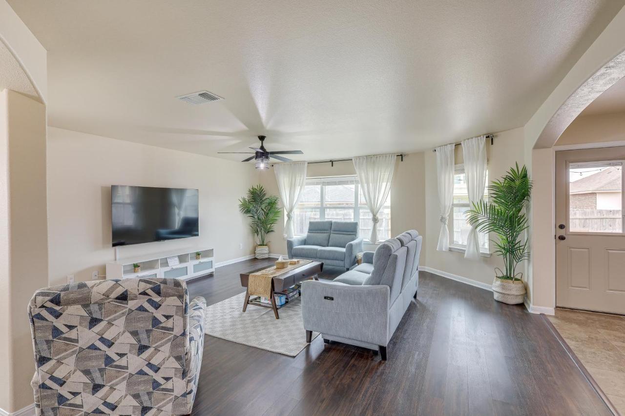Modern Killeen Vacation Rental With Private Patio! Eksteriør billede